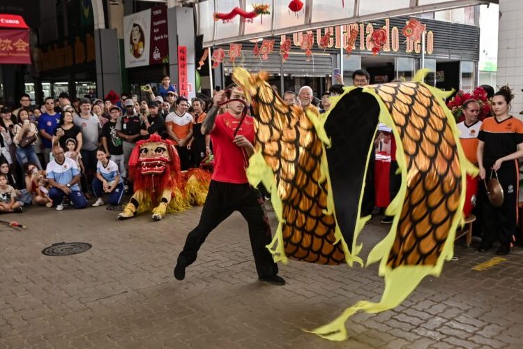 Ano Novo Chinês: Celebração vibrante marca primeira edição na Feira dos Importados de Brasília