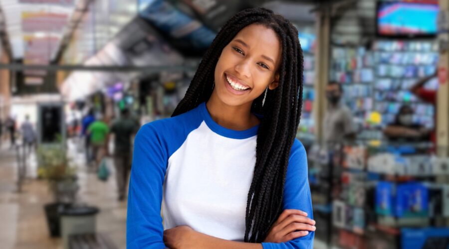 Dia do Feirante na Feira dos Importados: Celebração e Gratidão! 🌟📱👗